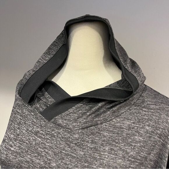 Mondetta sporty athletic light hooded sweatshirt size Medium - Picture 2 of 12